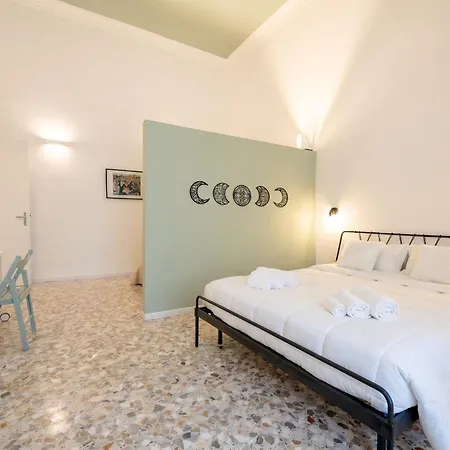 Modugno Central Апартаменты
